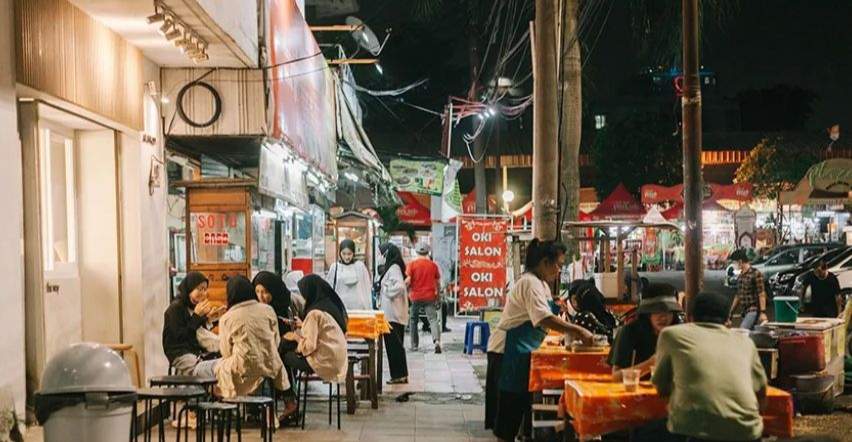 Mengapa Warga Cilacap Antre Berjam-jam untuk Cek Kesehatan Gratis di Jalan A. Yani?